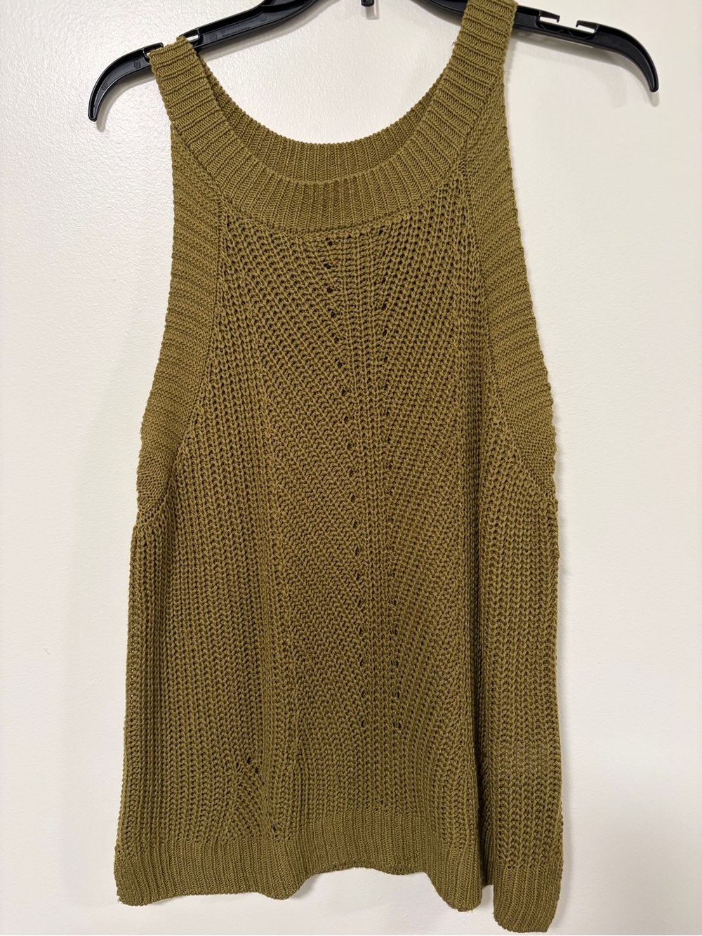 Nine West Olive Green Sleeveless Knit Scoop Neck Sweater